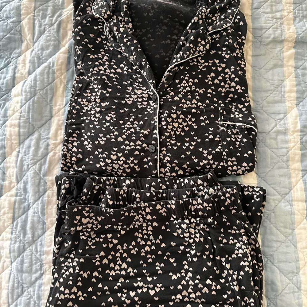 Black and White Heart Pajama Set